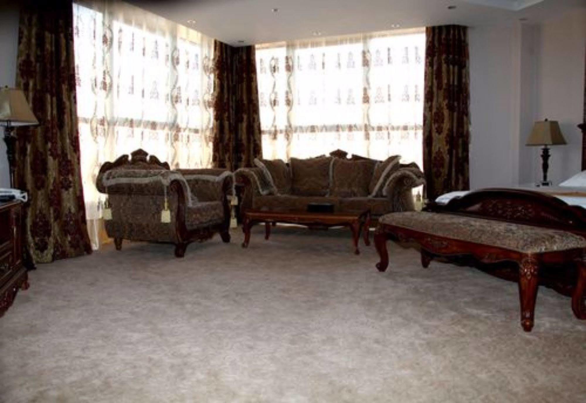 Best Western Gobi'S Kelso Ulan Bator Exterior foto
