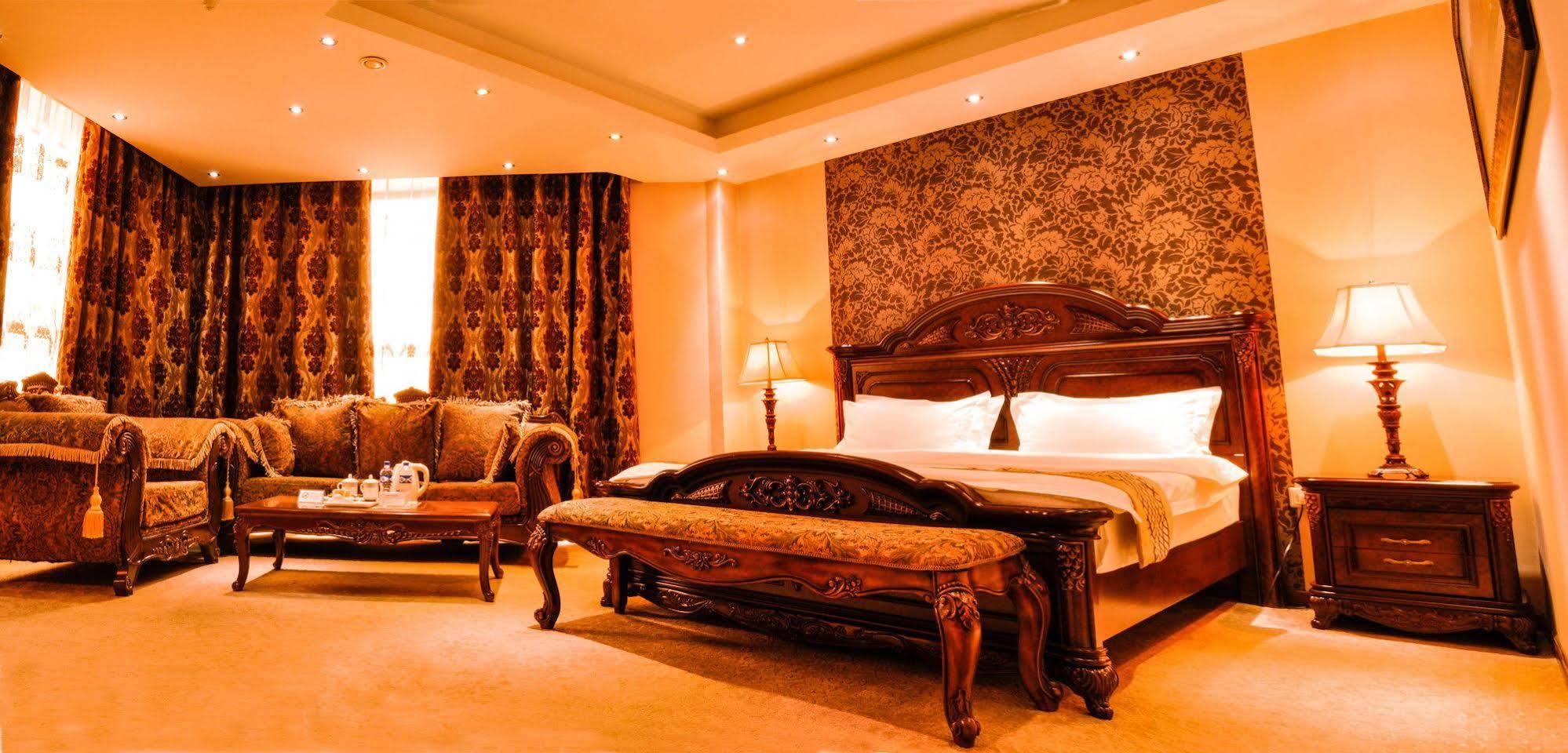 Best Western Gobi'S Kelso Ulan Bator Exterior foto