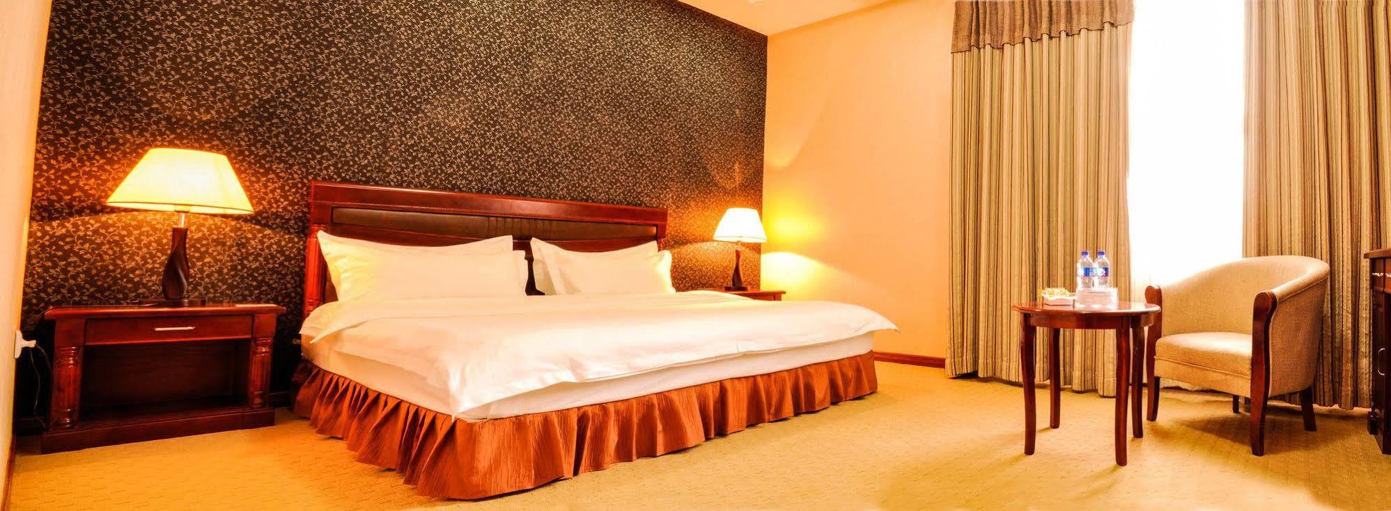 Best Western Gobi'S Kelso Ulan Bator Exterior foto