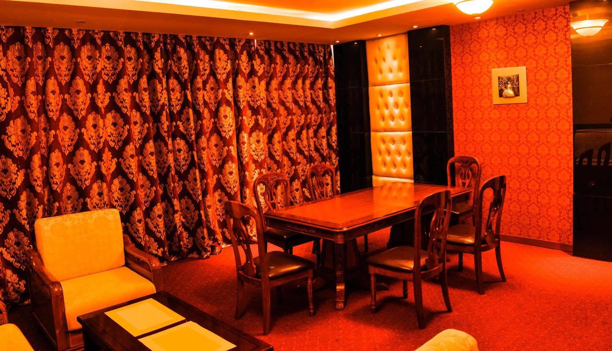 Best Western Gobi'S Kelso Ulan Bator Exterior foto